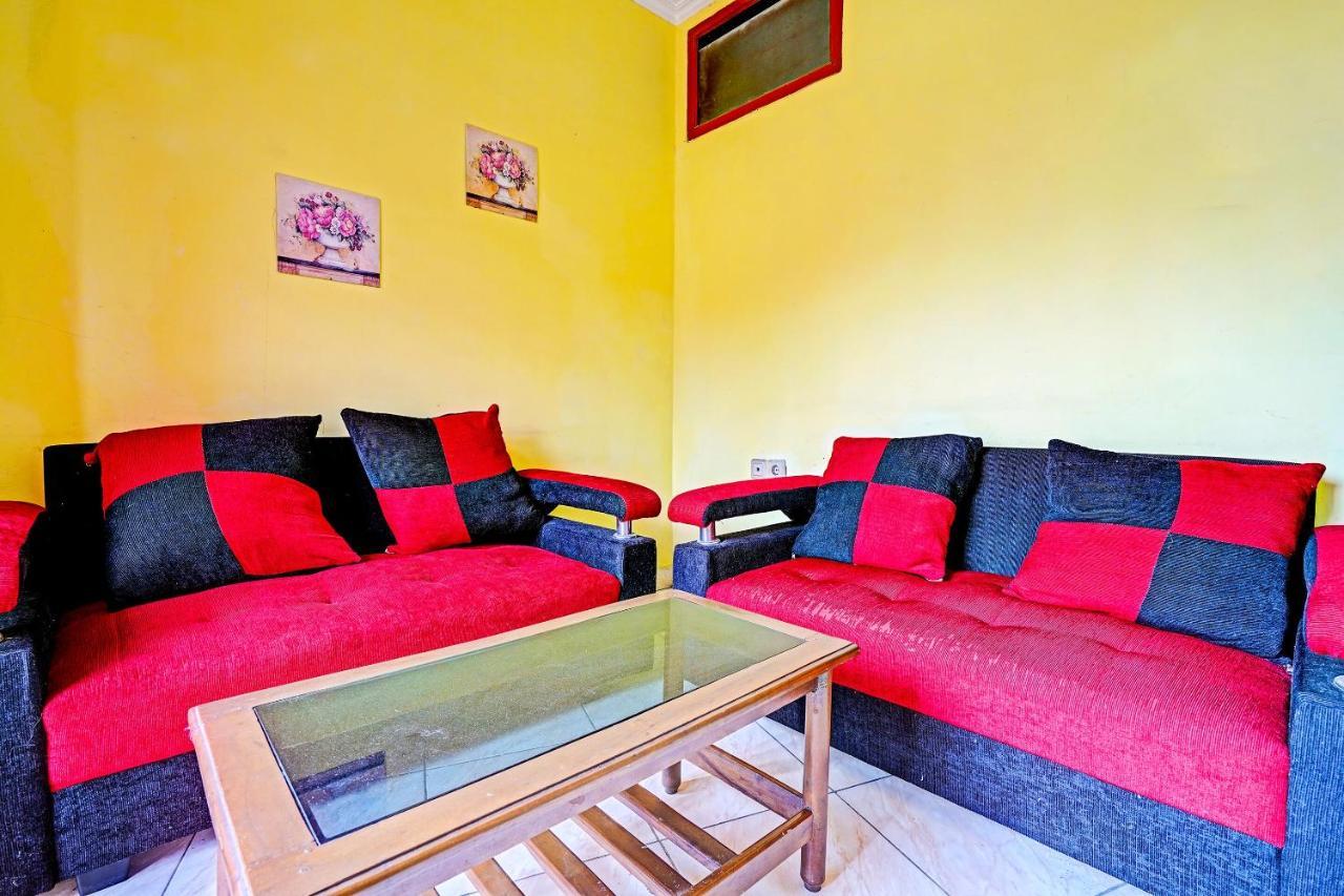 Spot On 91482 Sentosa Home Bandung Buitenkant foto